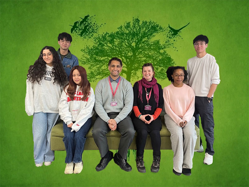 Kings布莱顿校区庆祝荣获 “生态学校” 奖