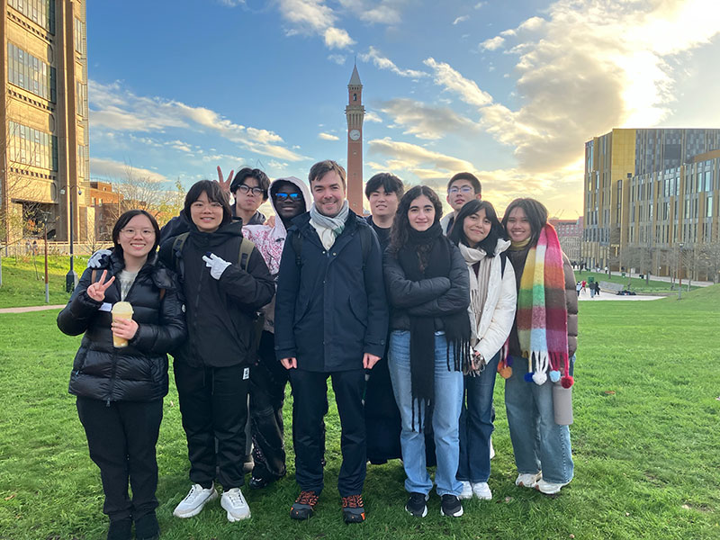 参观伯明翰大学